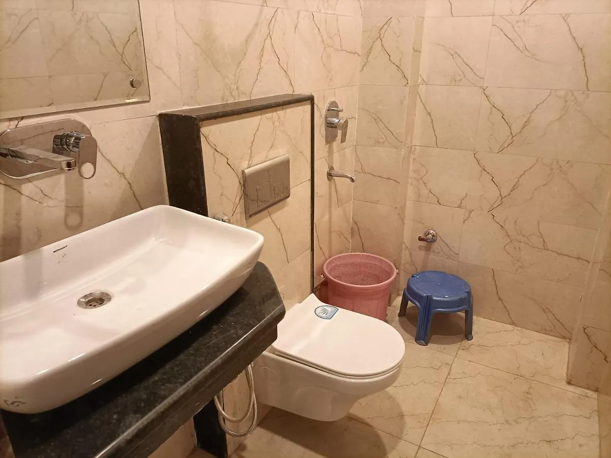 Family Hotel Tark Near Igi Airport Delhi New Delhi